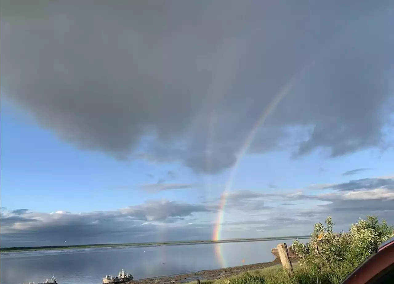 Picture Alaska: Reflection Rainbows and how they form