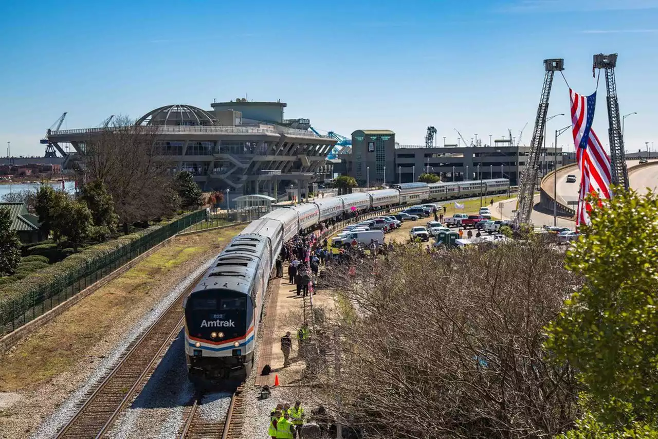 When will Amtrak roll from Mobile?