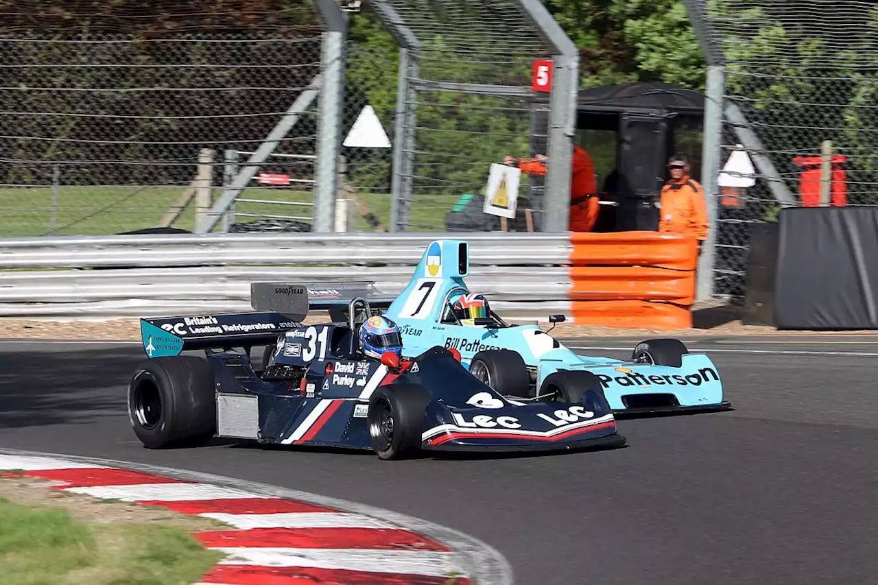 National novelties: LEC F1 car and 500cc F3s tackle Brands Hatch backwards