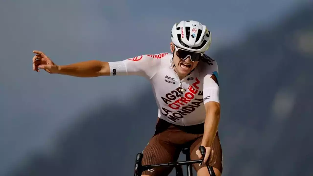 Vingegaard marches towards Tour de France title as Pogacar explodes