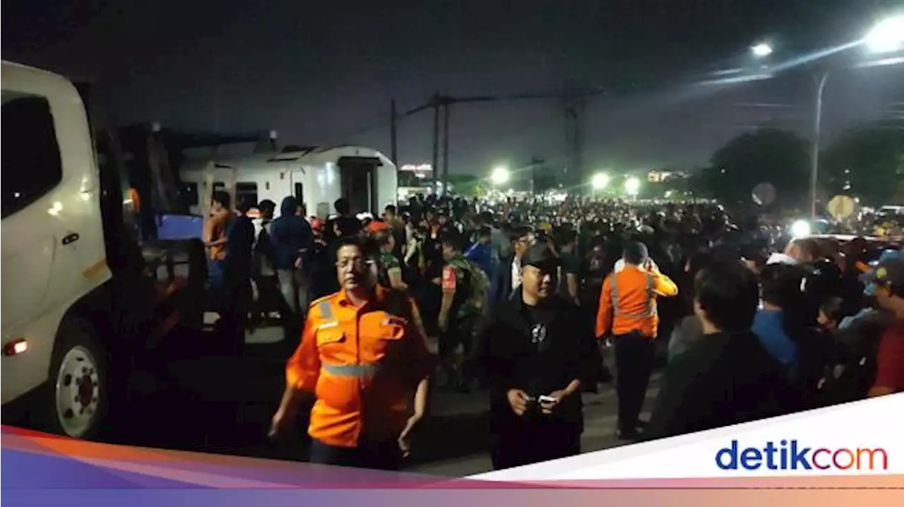 2 Jalur Kereta di Semarang Bisa Dilalui Lagi Usai Tabrakan KA Brantas vs Truk