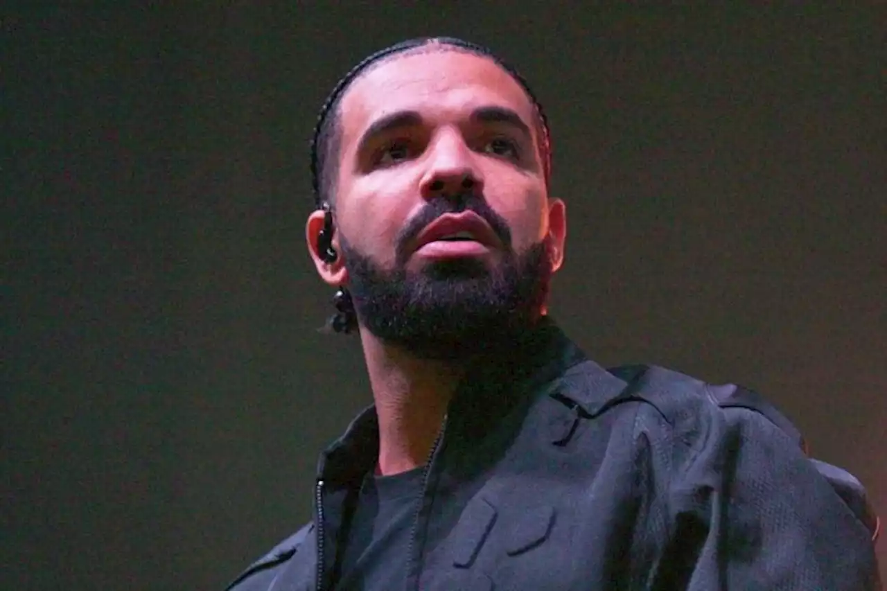 Drake ‘Deeply Disappointed’ Nobody Threw Bras At Him During Montreal Show