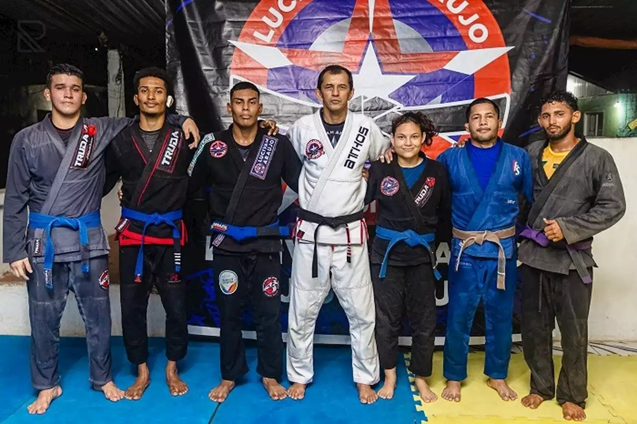 Projeto social muda vidas através do Jiu-Jitsu