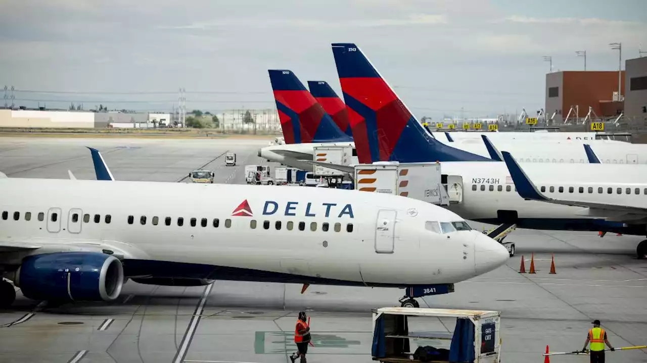 Utah's Burgess Owens hopes bringing more flights to D.C. will lower costs for consumers