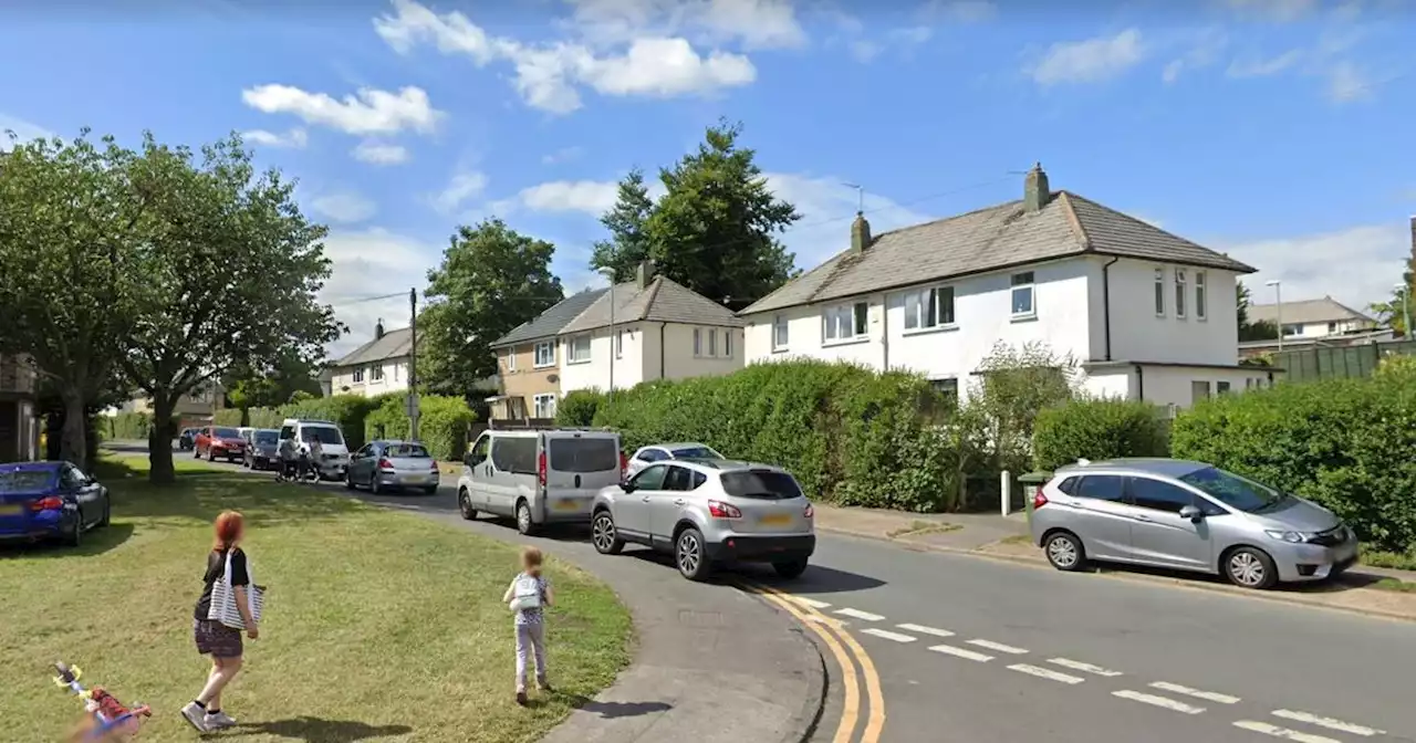 Horror machete attack in Leeds street as man, 27, rushed to hospital