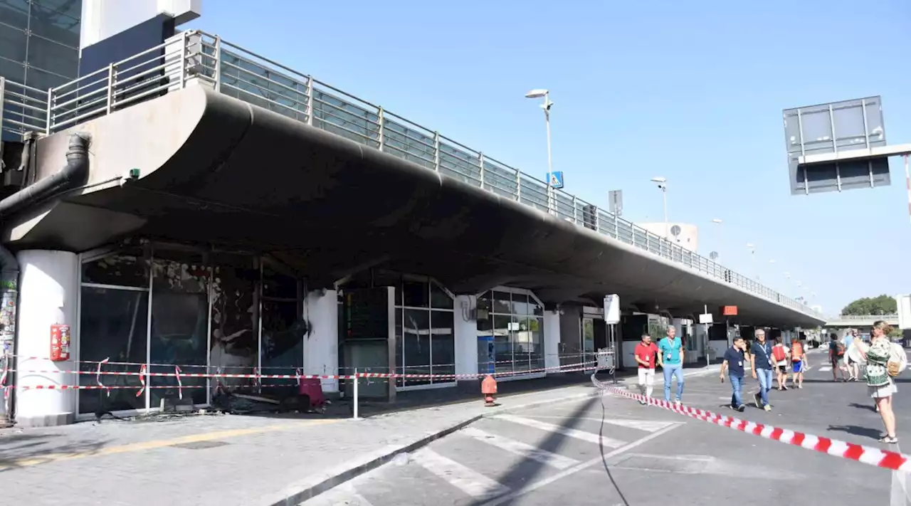 Incendio all'aeroporto di Catania, resta ancora chiuso il Terminal A