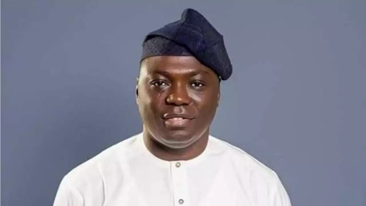 Taraba gov swears in 22 Commissioners