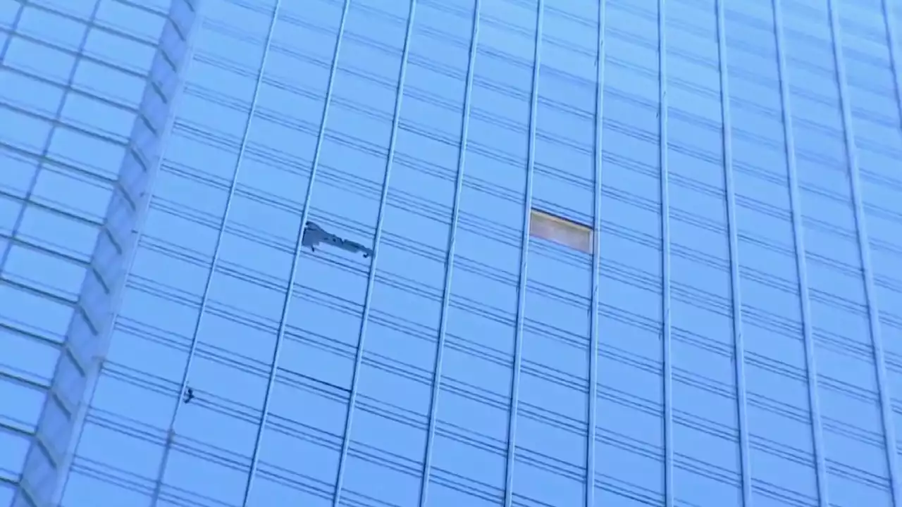 New pictures of Millennium Tower window failures worry expert