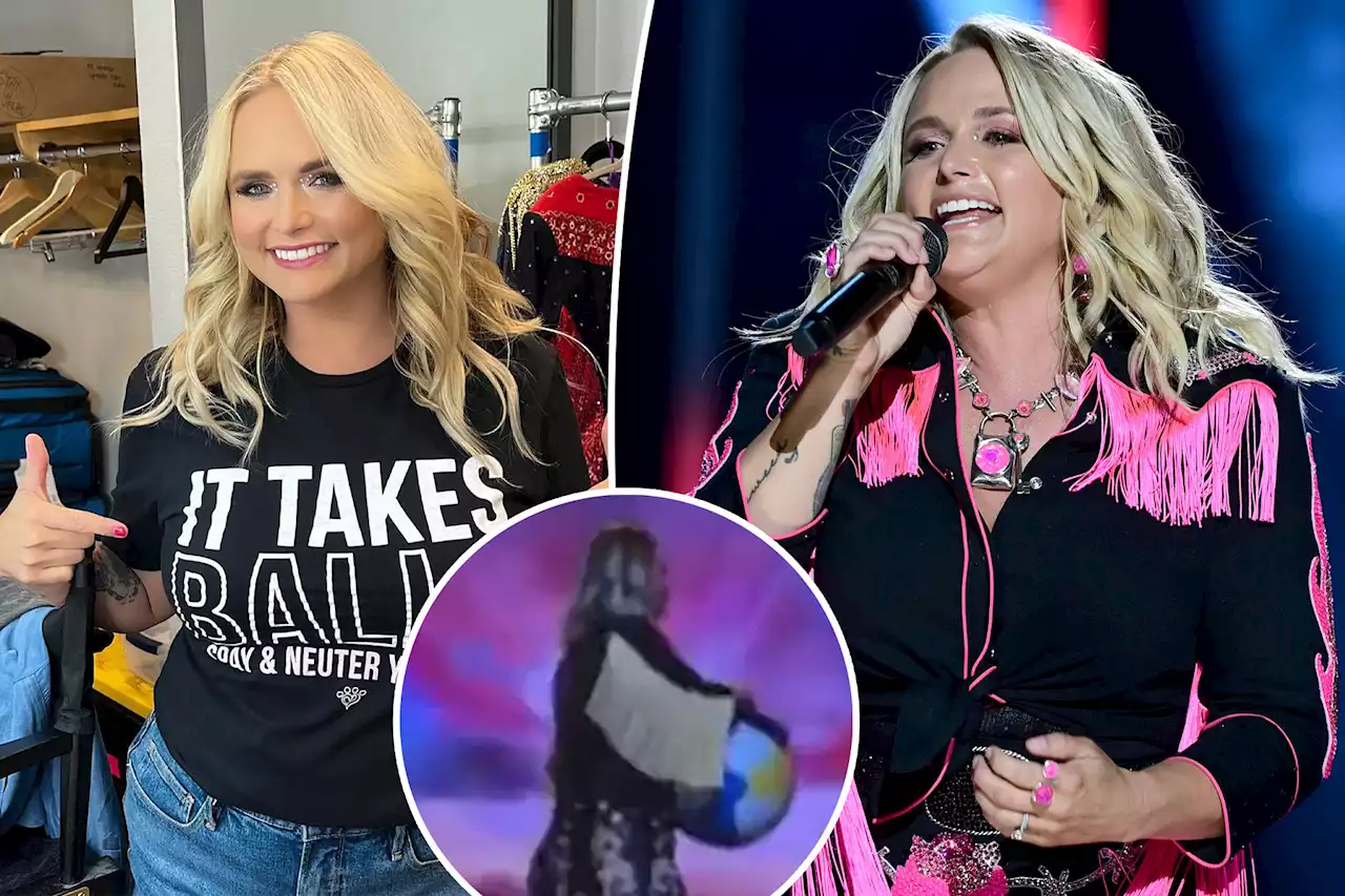 Video of ‘annoyed’ Miranda Lambert popping fan’s beach ball during concert resurfaces after selfie incident