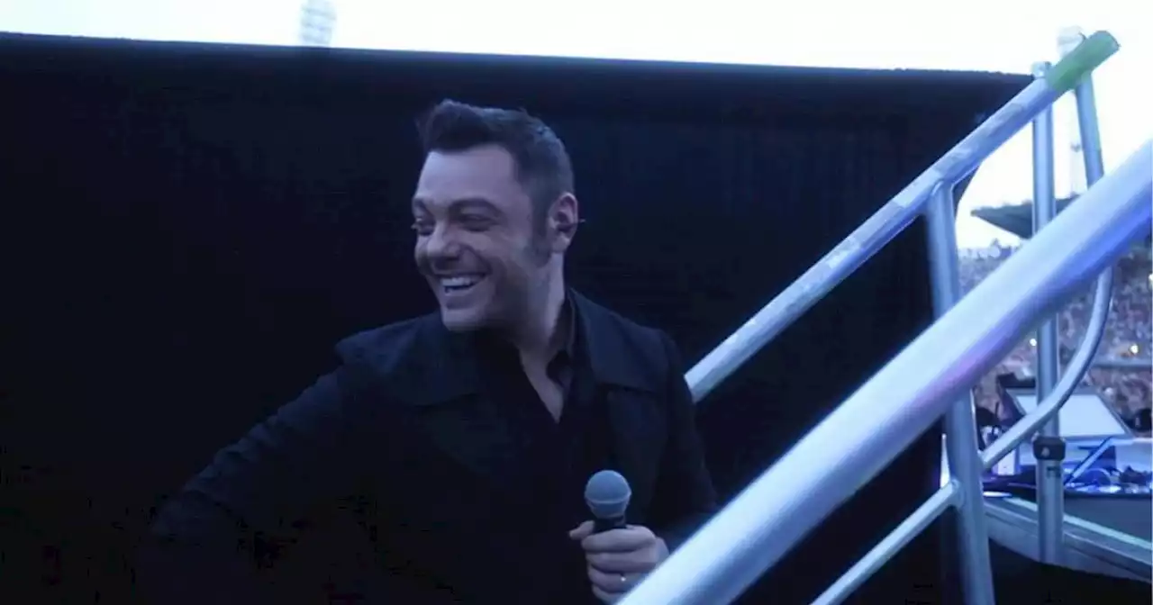 Tiziano Ferro annuncia l'operazione a una corda vocale: “Mi è stato diagnosticato un nodulo”