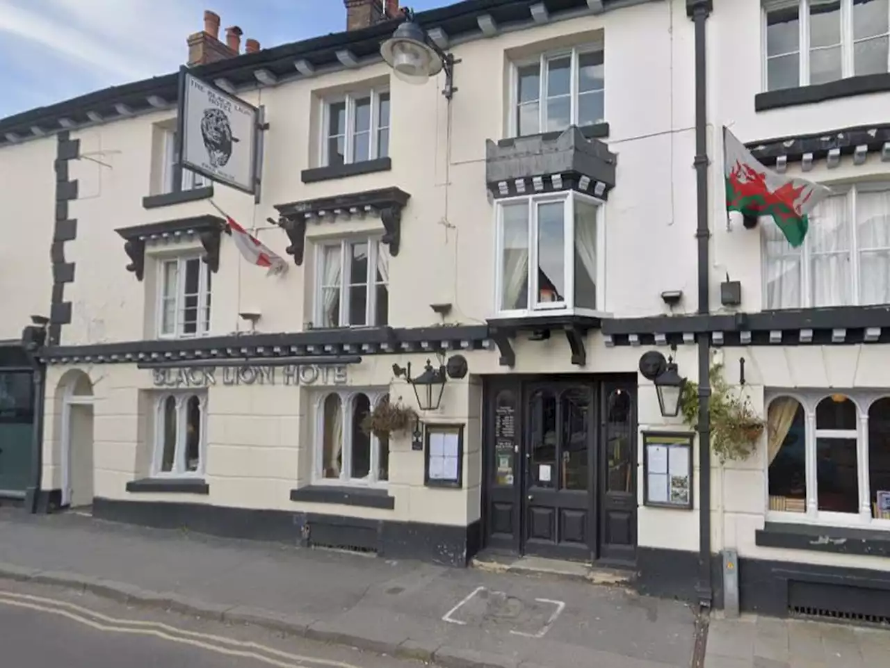 Ex-Ellesmere pub man admits 19 fraud charges – worth nearly £2 million