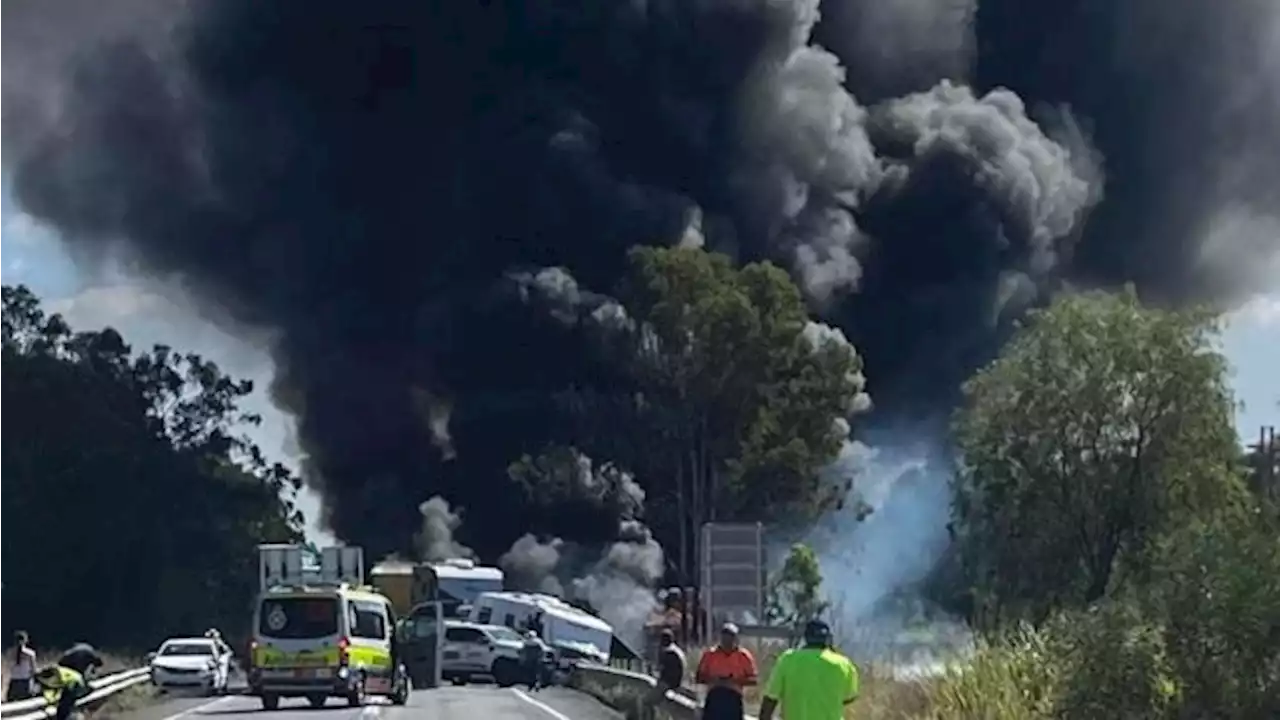 Multiple explosions in major multi-vehicle crash on Qld highway