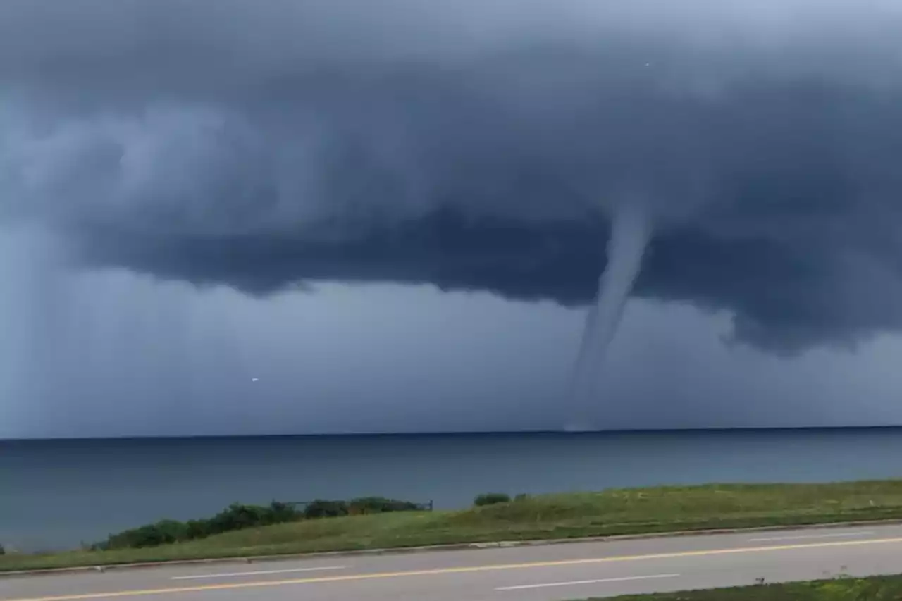 VIDEO: Waterspout touches down near Mackinac Island