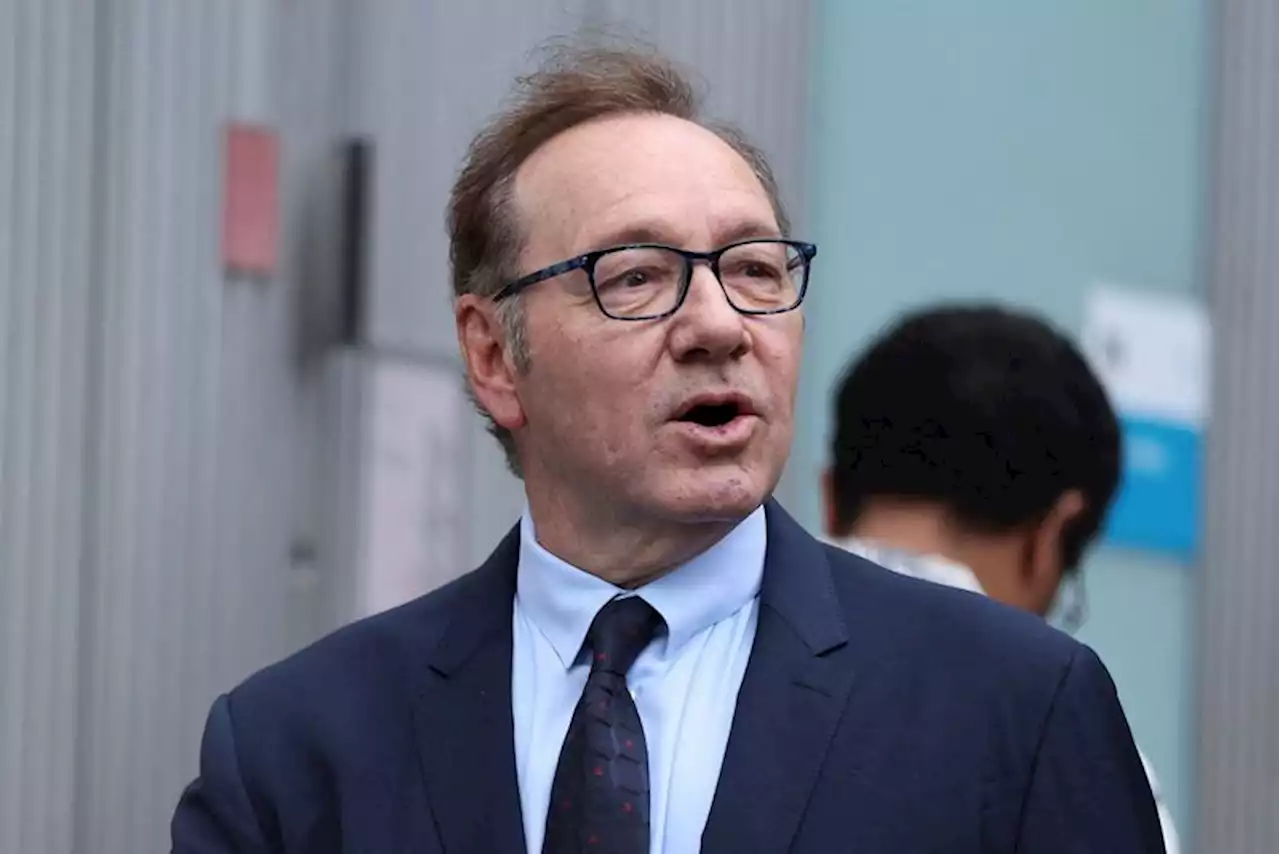 Kevin Spacey accusers came forward to tell the truth, prosecutors tell London trial