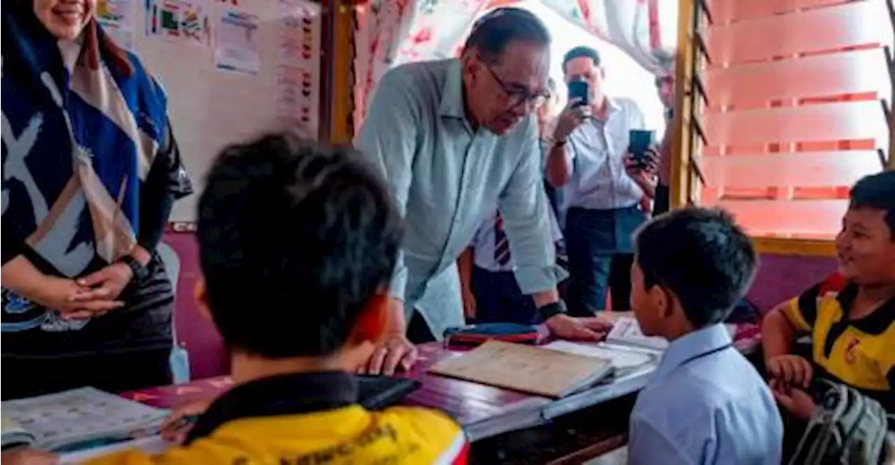 PM conducts spot check on two schools in Sekinchan