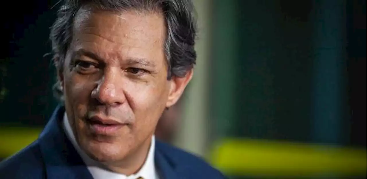 Haddad belisca calcanhar de vidro de Guedes sem tocá-lo