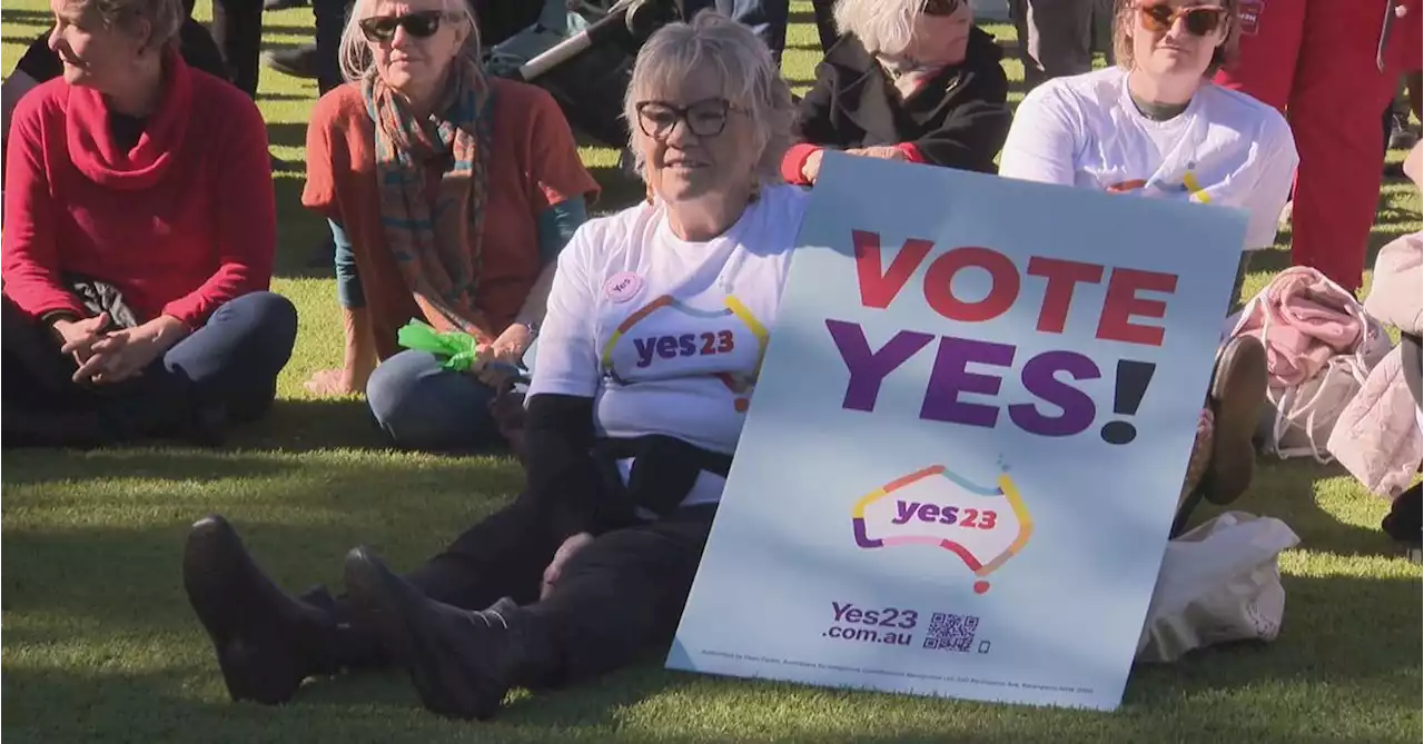 Tens of thousands march for Voice to Parliament