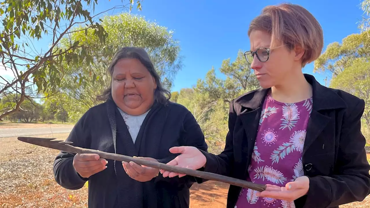 Aboriginal combat spear lost in fight 160 years ago returned to original owners