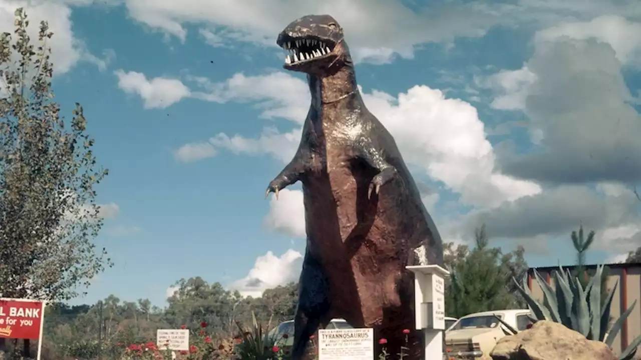 Life-sized dinosaurs, 'family joy' and the forgotten bush theme park