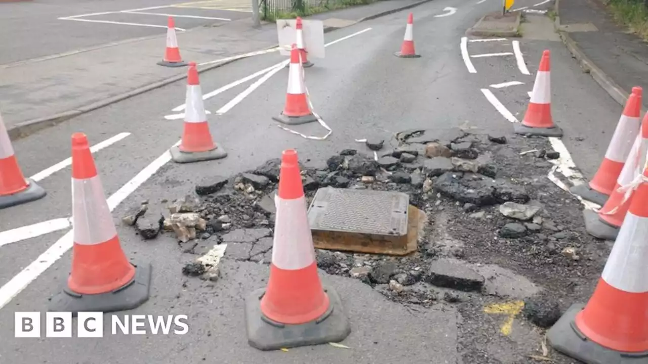 Three sets of roadworks divert Fleckney residents for miles