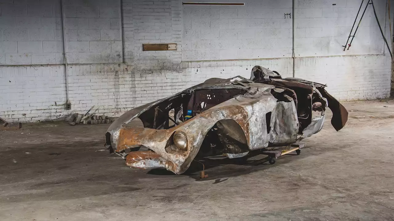 This Fire-Damaged 1954 Ferrari 500 Mondial Spider Is Probably Worth More Than Your House | Carscoops