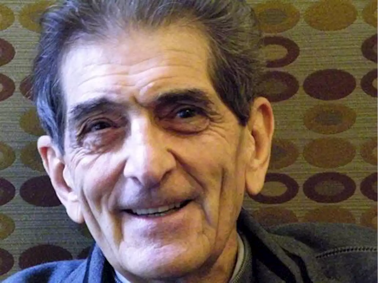 Legendary Chicago Top 40 disc jockey Dick Biondi dead at 90, station announces