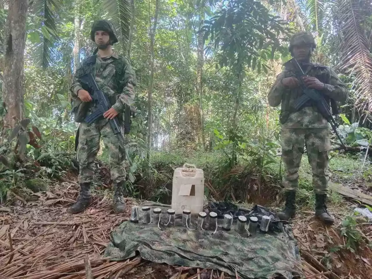 Ubican artefactos explosivos en Santa Rosa, Bolíva