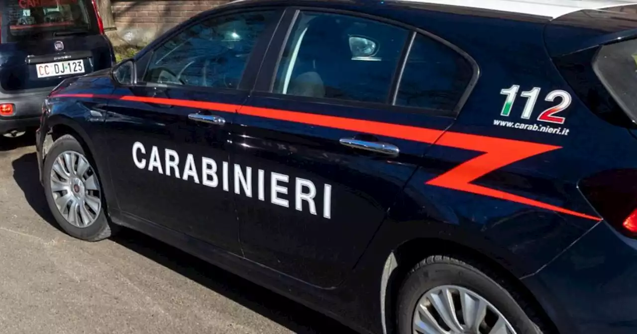 Investe donna e scappa, 41enne in gravi condizioni a Varese. Le indagini dei carabinieri - Il Fatto Quotidiano