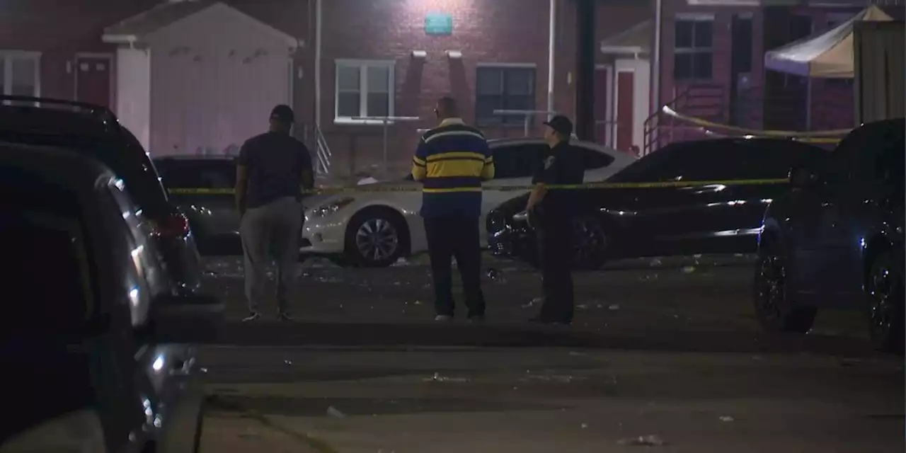 Baltimore block party shooting leaves 2 dead and 28 injured, police say