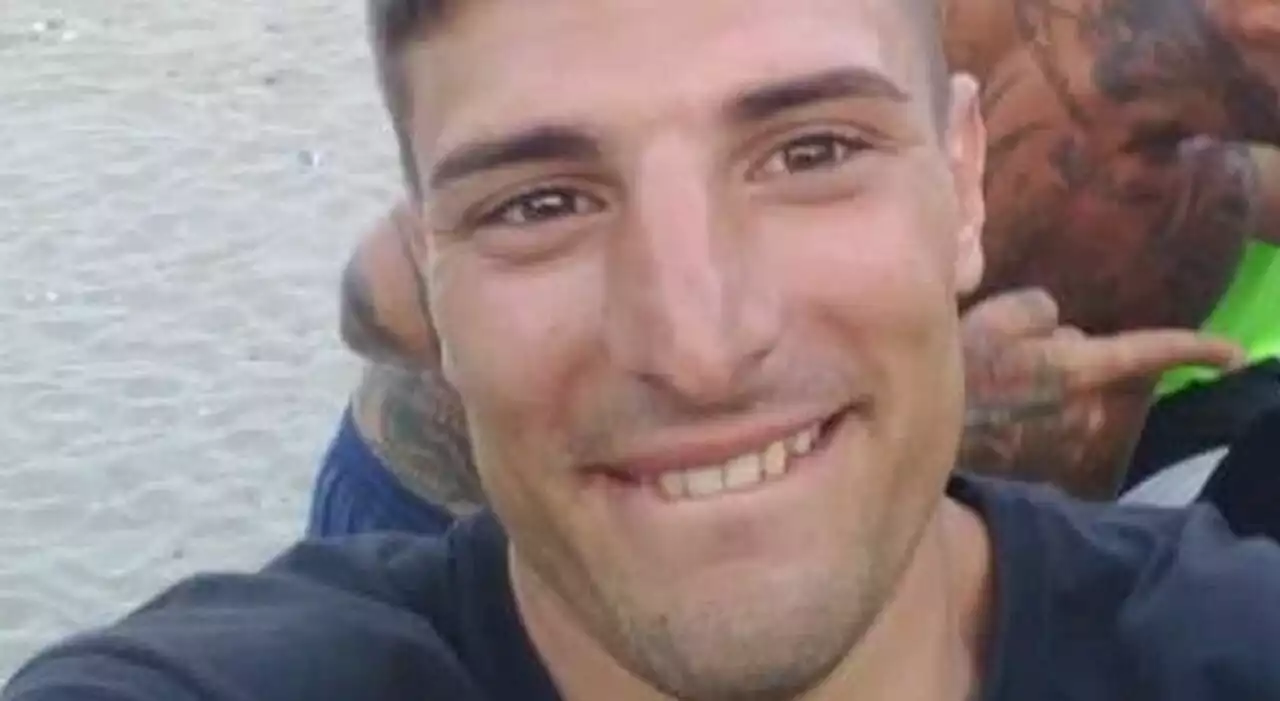 Gianmarco Pozzi, il giallo del kickboxer morto a Ponza: trovata una carriola, è quella che trasportava il corpo