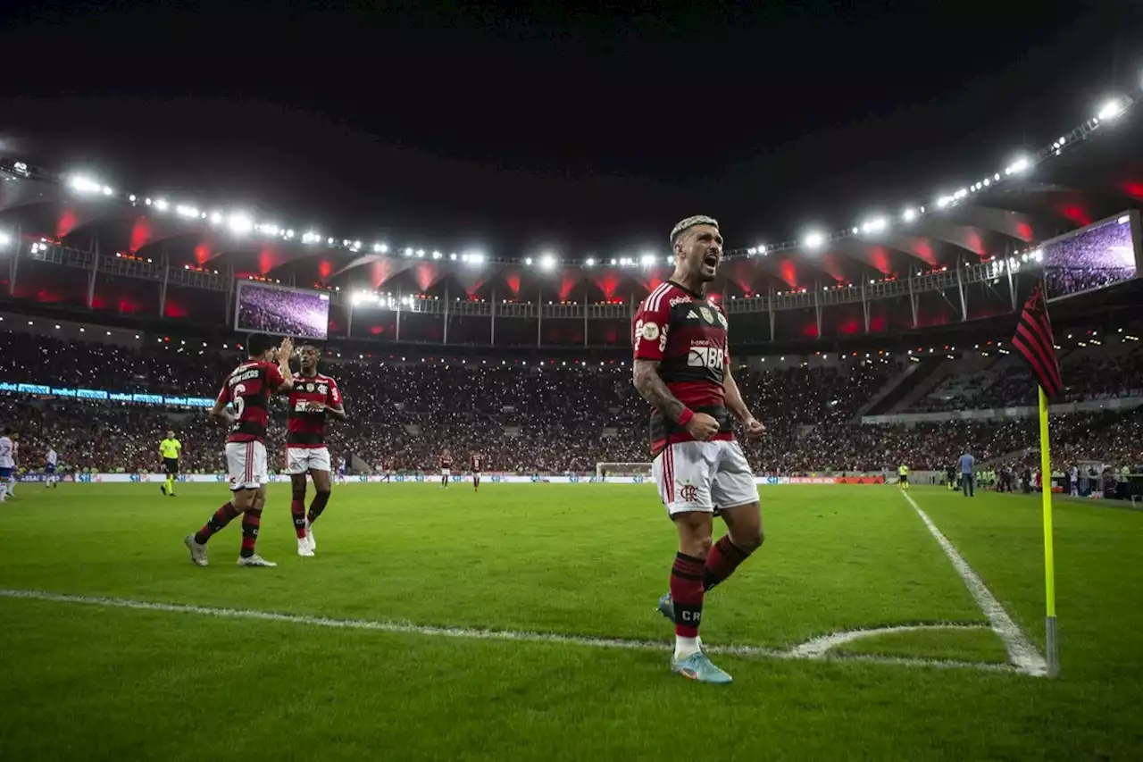 Arrascaeta brilha, Flamengo vence o Fortaleza e segue brigando no topo