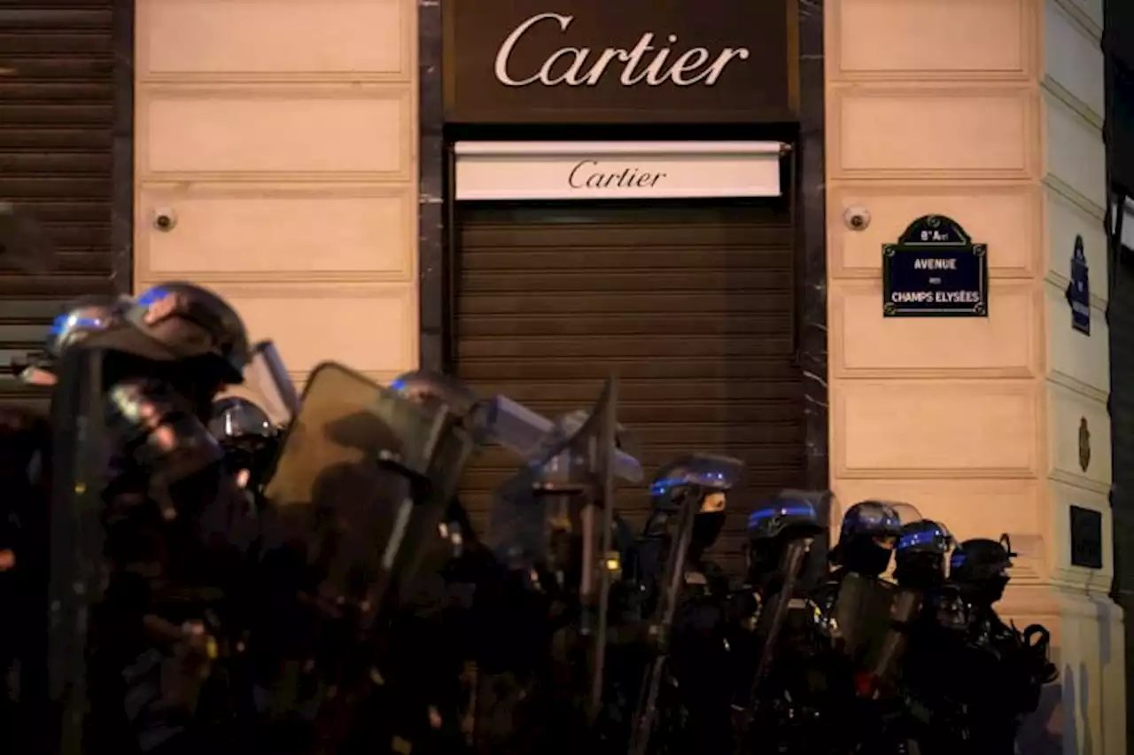 France has a 5th night of rioting over teen's killing by police amid signs of subsiding violence