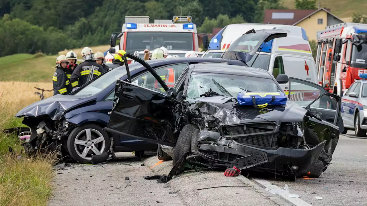 Zwei Tote und sechs Verletzte wegen Überholmanöver