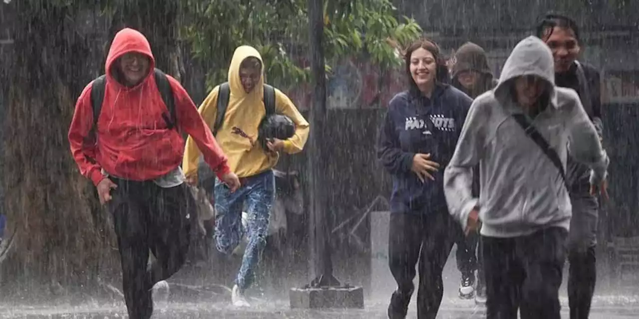 Clima CDMX. Prevén ambiente caluroso, actividad eléctrica y posible caída de granizo para este domingo