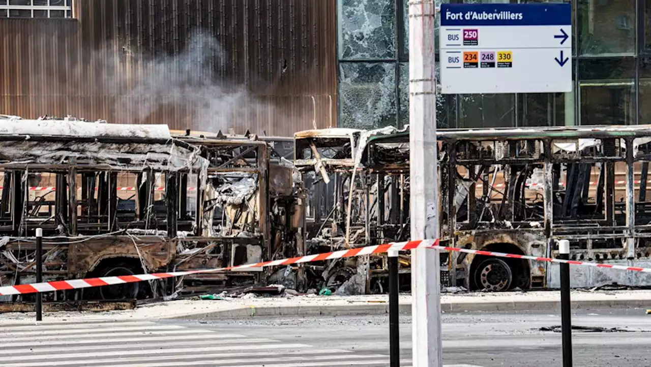 Mort de Nahel : 'Un conseil émis aux Américains d'éviter de venir en France', quand les émeutes font fuir les touristes