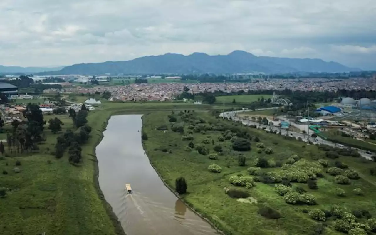 Hallaron a hombre sin vida flotando en el Río Bogotá; es el tercer cuerpo este año - Pulzo