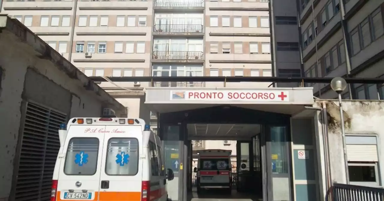 Incidente sul lavoro a Gela, ferito un 18enne dopo una caduta dal tetto