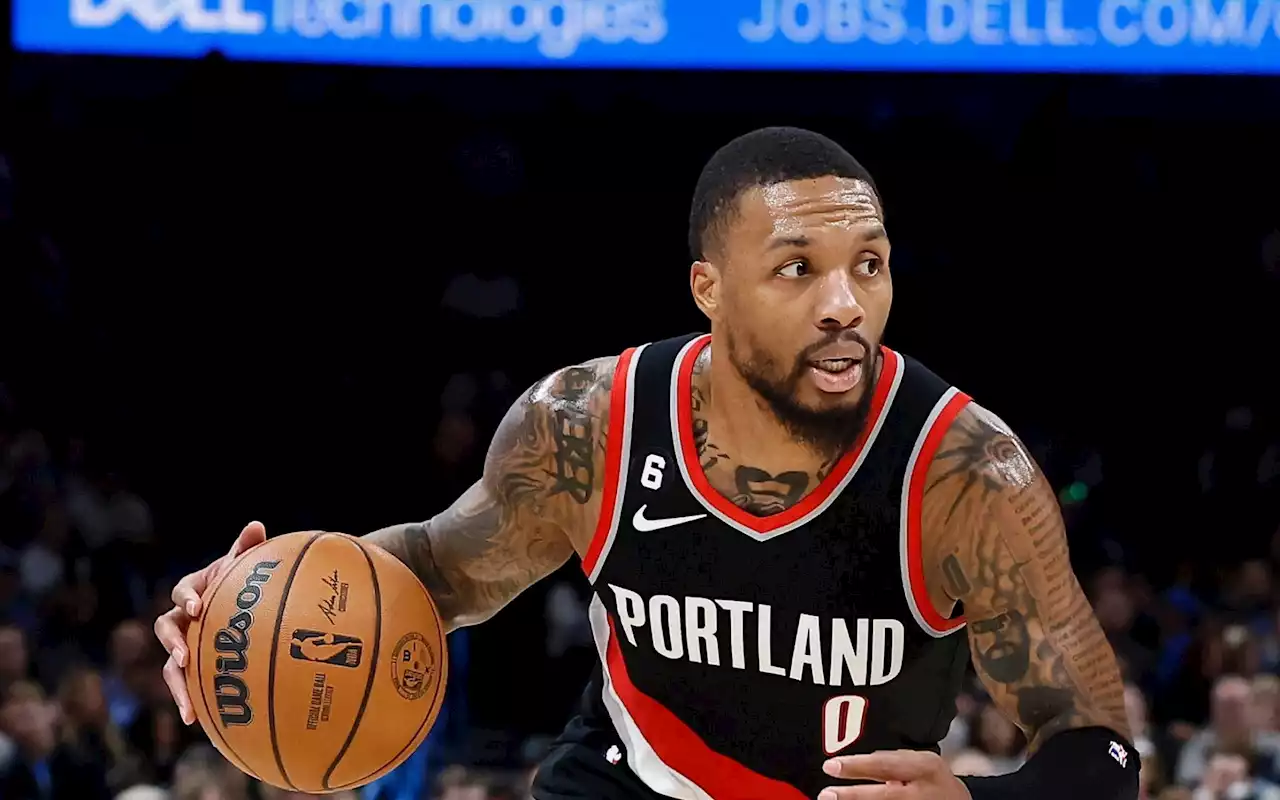 Trail Blazers star Damian Lillard requests trade