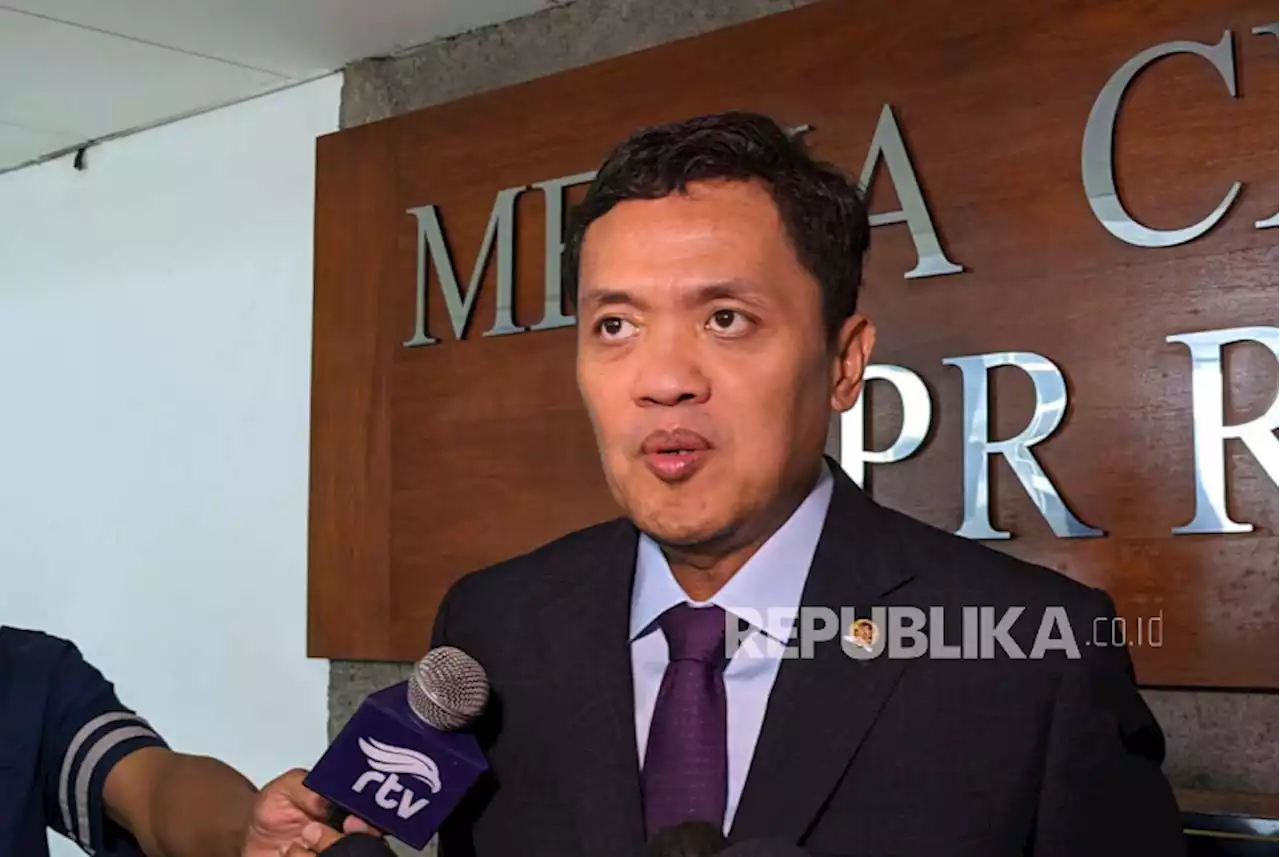 DPR dan Parpol Terendah Kepercayaan Publik, Legislator: Kita Dituntut Kerja Keras |Republika Online