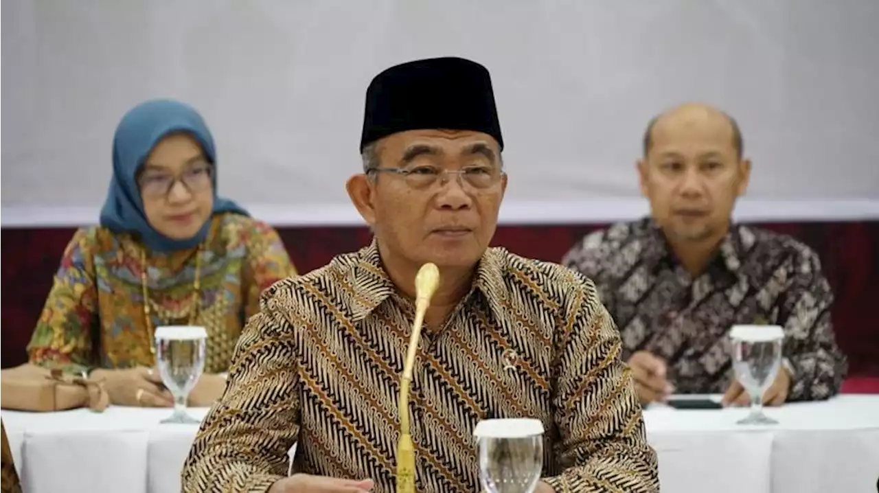 Dukung Penegakan Hukum, Muhadjir Pastikan Pendidikan Ribuan Santri Al Zaytun Berlanjut |Republika Online