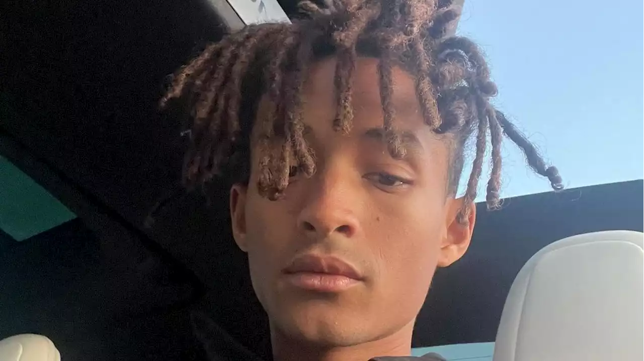 Jaden Smith revela que a mãe introduziu psicodélicos à família em evento nos EUA