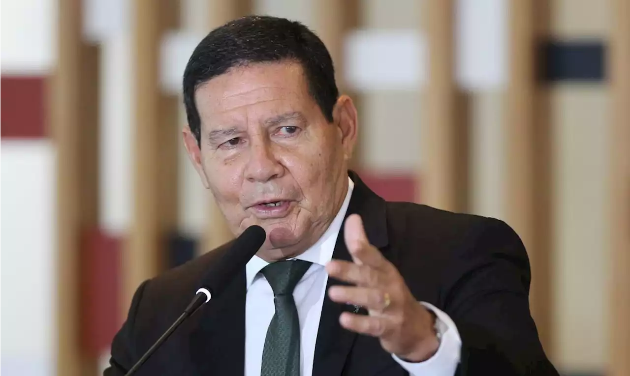 Mourão: ‘Acho forte tornar o Bolsonaro inelegível’