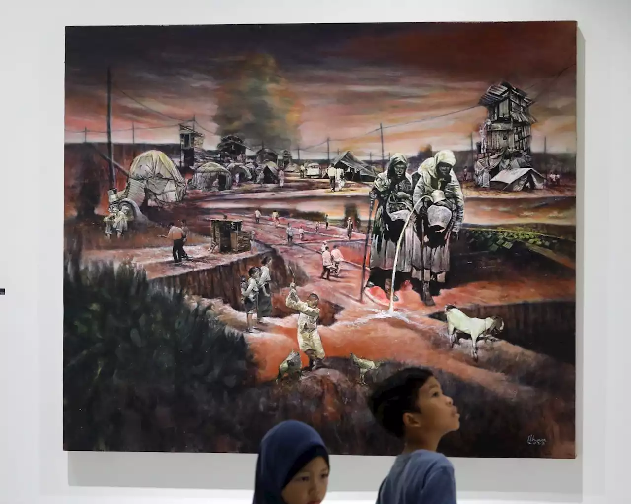 Malaysian artist's exhibition seeks to broaden refugee conversation