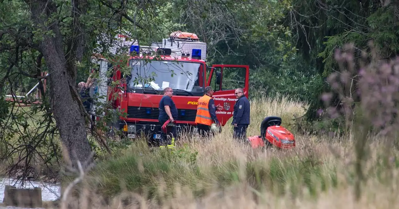 Unglück in Losheim: Toter Mann in Weiher – Polizei geht von tragischem Unfall aus