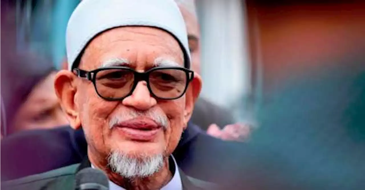 Anwar wants Twitter account holder who made rude comments about Abdul Hadi’s health to apologise