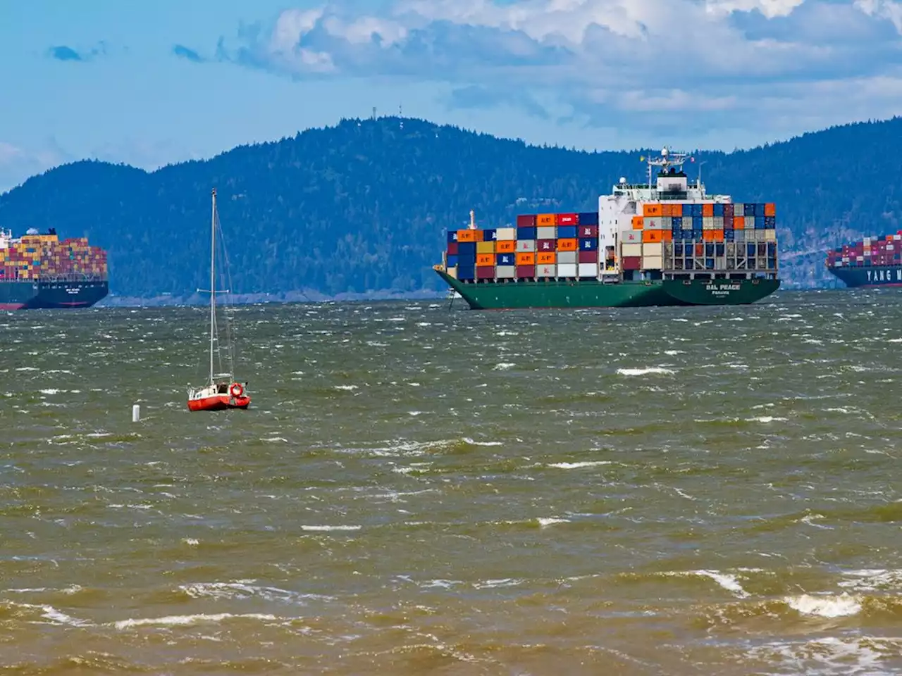 Vancouver weather: Warm and windy, especially near the water