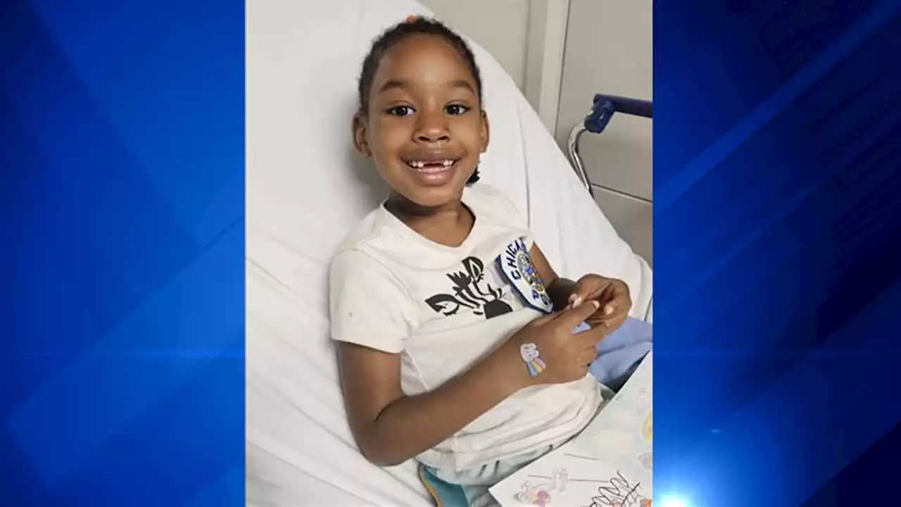 Child found wandering alone on in Belmont Cragin, Chicago police seeking family