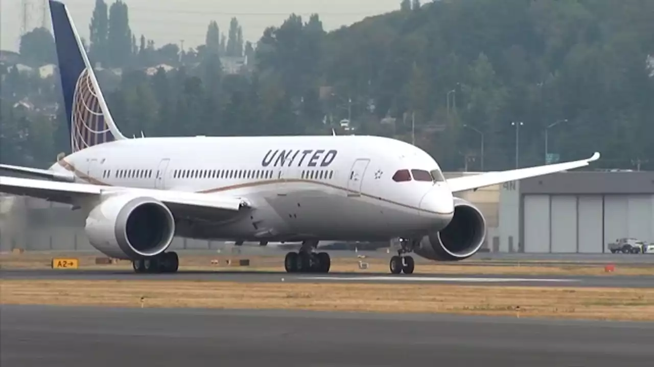 United Airlines cutting flights at Newark to help avoid future meltdowns