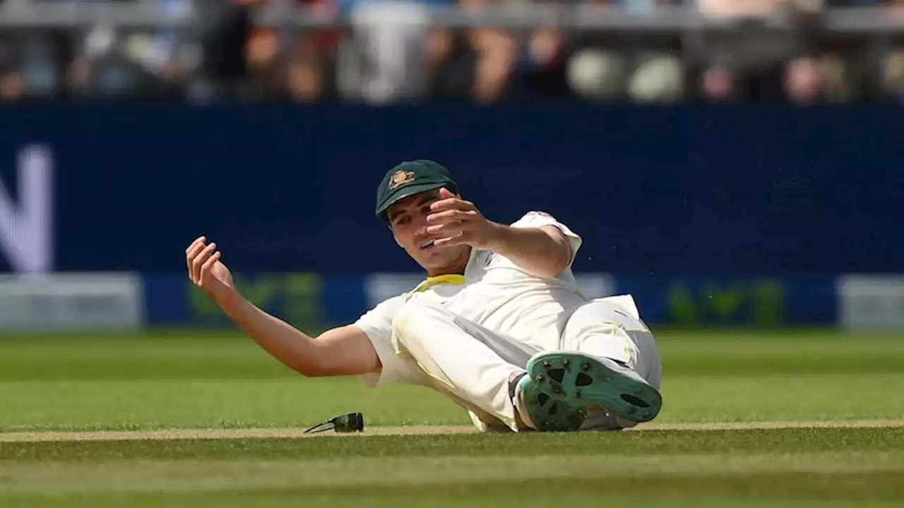 Five quick hits — Cummins gets out first ball of the day and Starc battles with an injured shoulder