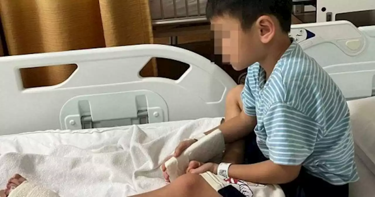 'He cried out suddenly': Boy, 6, undergoes surgery after toe gets stuck in MRT station escalator